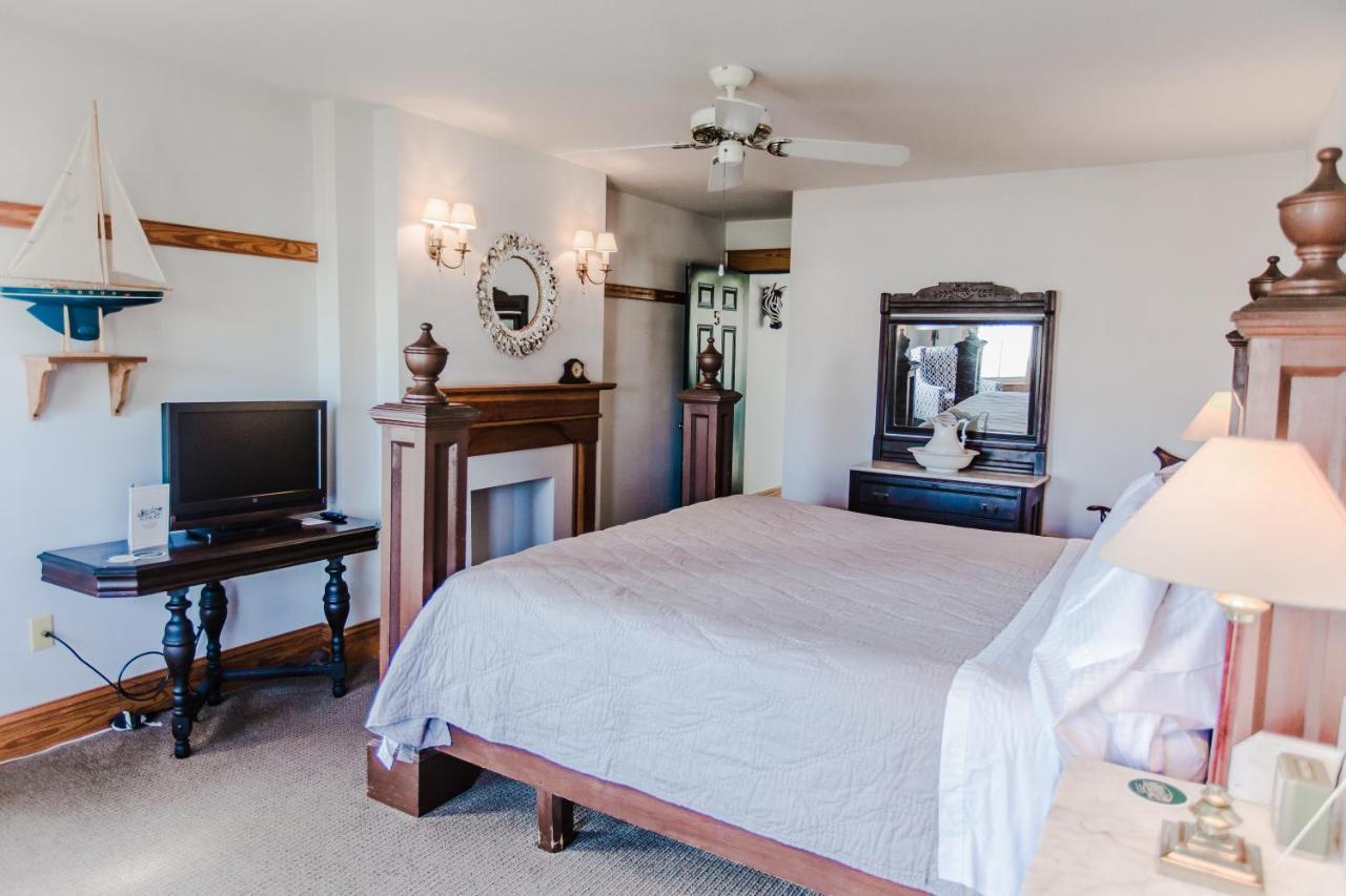 Roanoke Island Inn Manteo Room photo