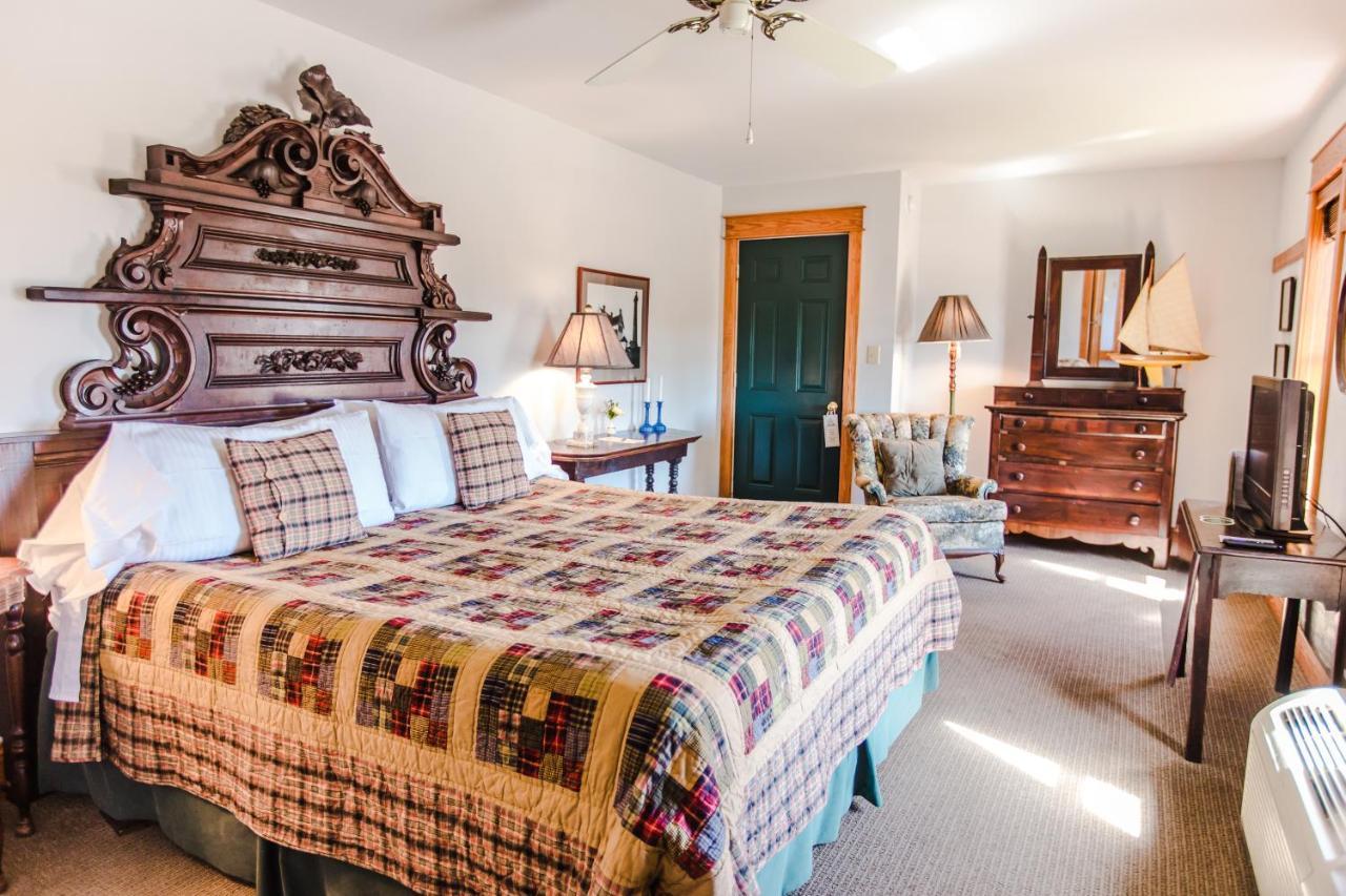 Roanoke Island Inn Manteo Room photo